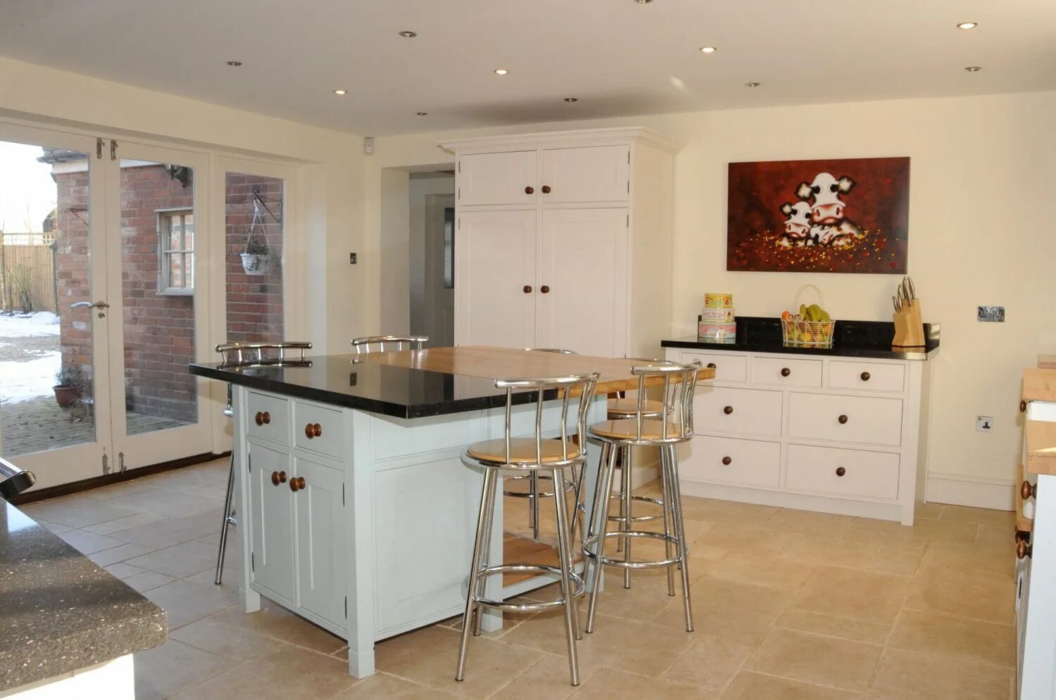 Кухонный остров в интерьере Kitchen island with Seating for 4 - Kitchen Remodel Ideas for Small Kitchens Che