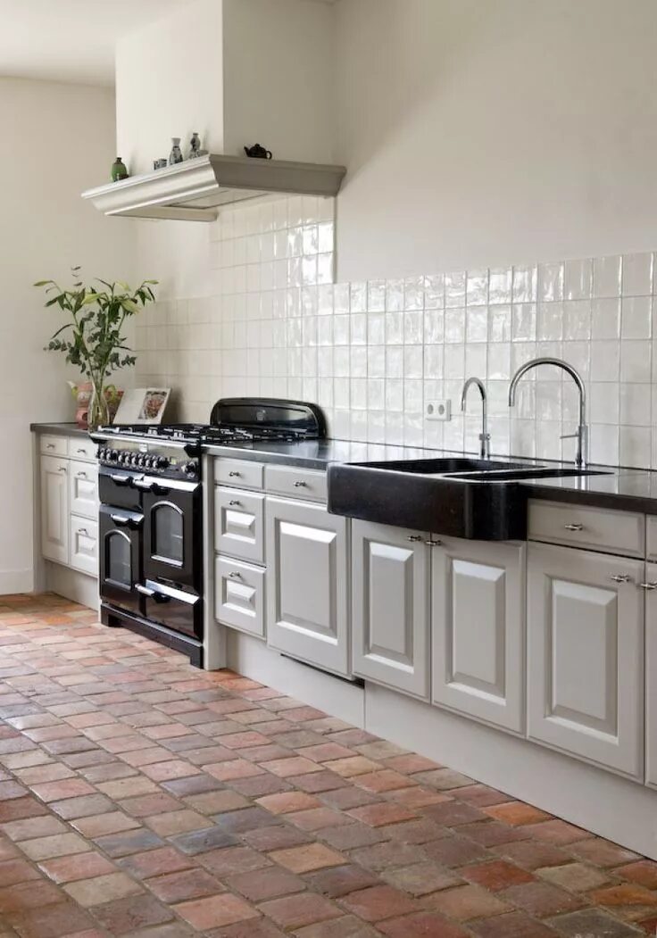 Кухонный плитка фото Oude bouwmaterialen - Kersbergen unieke vloeren Kitchen remodel, Home decor kitc