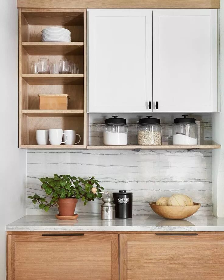 Кухонный шкаф для кухни фото magnolia) Beautiful kitchen cabinets, Kitchen remodel, Wood kitchen cabinets