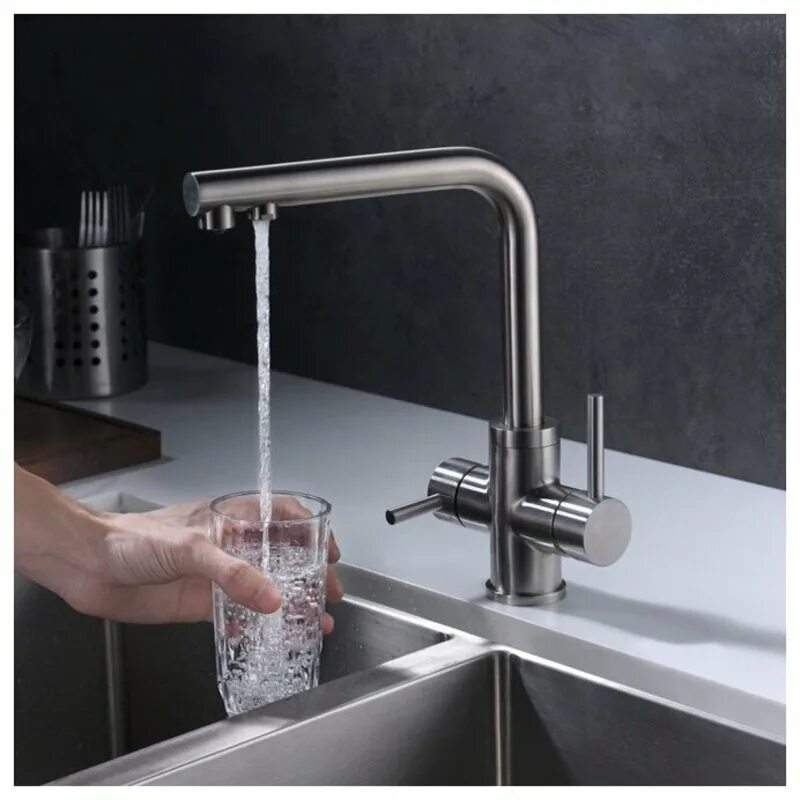 Кухонный смеситель с подключением питьевой воды Смеситель для кухни (мойки) Oulin OL-8021 однорычажный по цене от 9640 рублей ку