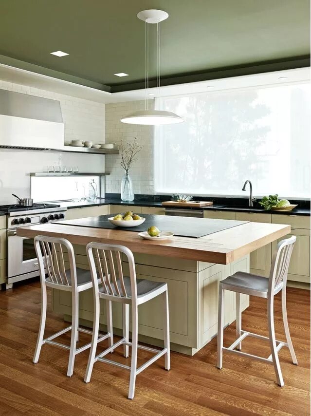 Кухонный стол остров фото Expert Advice: An Architect's 15 Essential Tips for Designing the Kitchen - Remo
