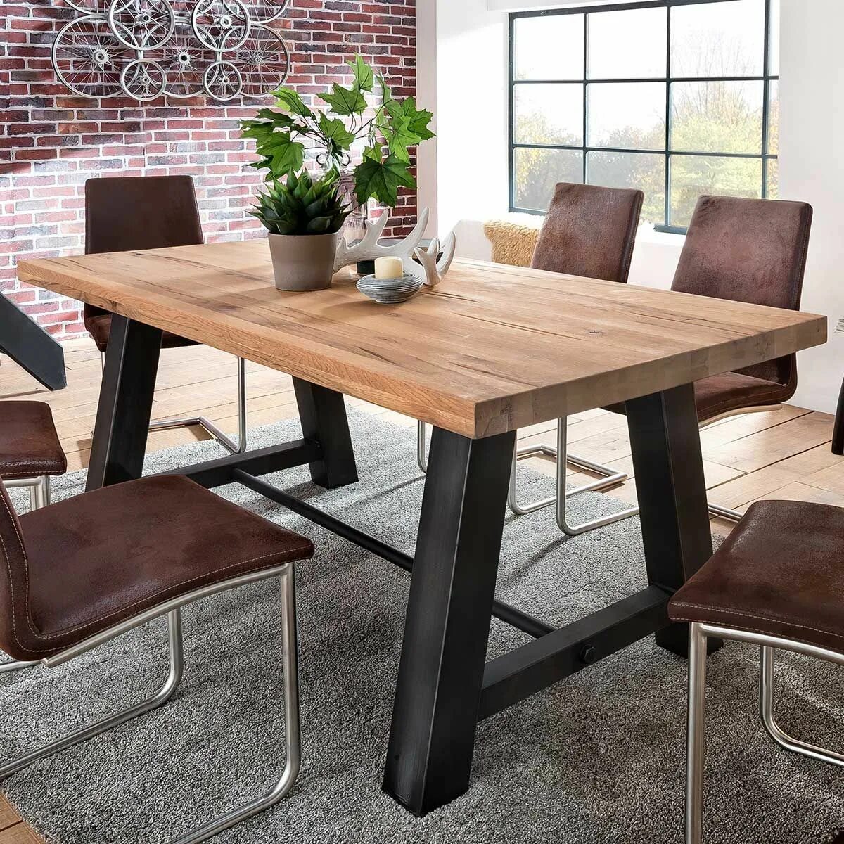 Кухонный стол со стульями в стиле лофт Esstisch Laval 200x100 cm in Eiche massiv / Metall MÖBEL IDEAL Esstisch holz mas