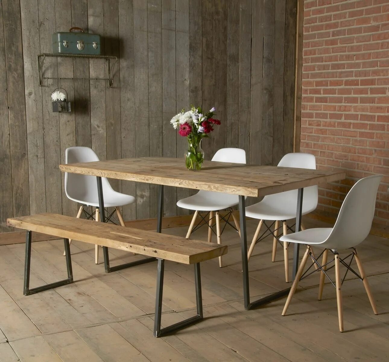 Кухонный стол со стульями в стиле лофт raw wood dining tables - Google Search Yemek odası mobilyaları, Yemek sandalyesi
