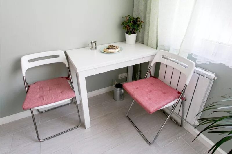 Кухонный стол в хрущевке фото Кухня в брежневке - гид по дизайну, 30 фото и 6 вариантов перепланировки