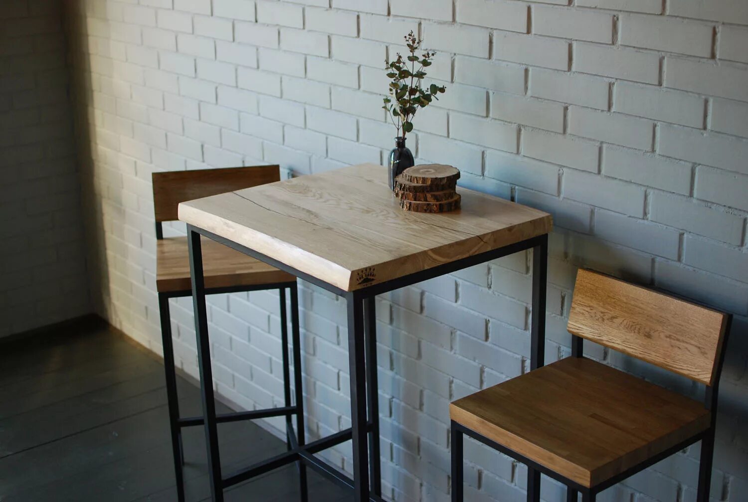 Кухонный стол в стиле лофт своими руками Барный стол Dub 01 из массива дуба - buy at the price of 16,836.00 руб. in inmyr