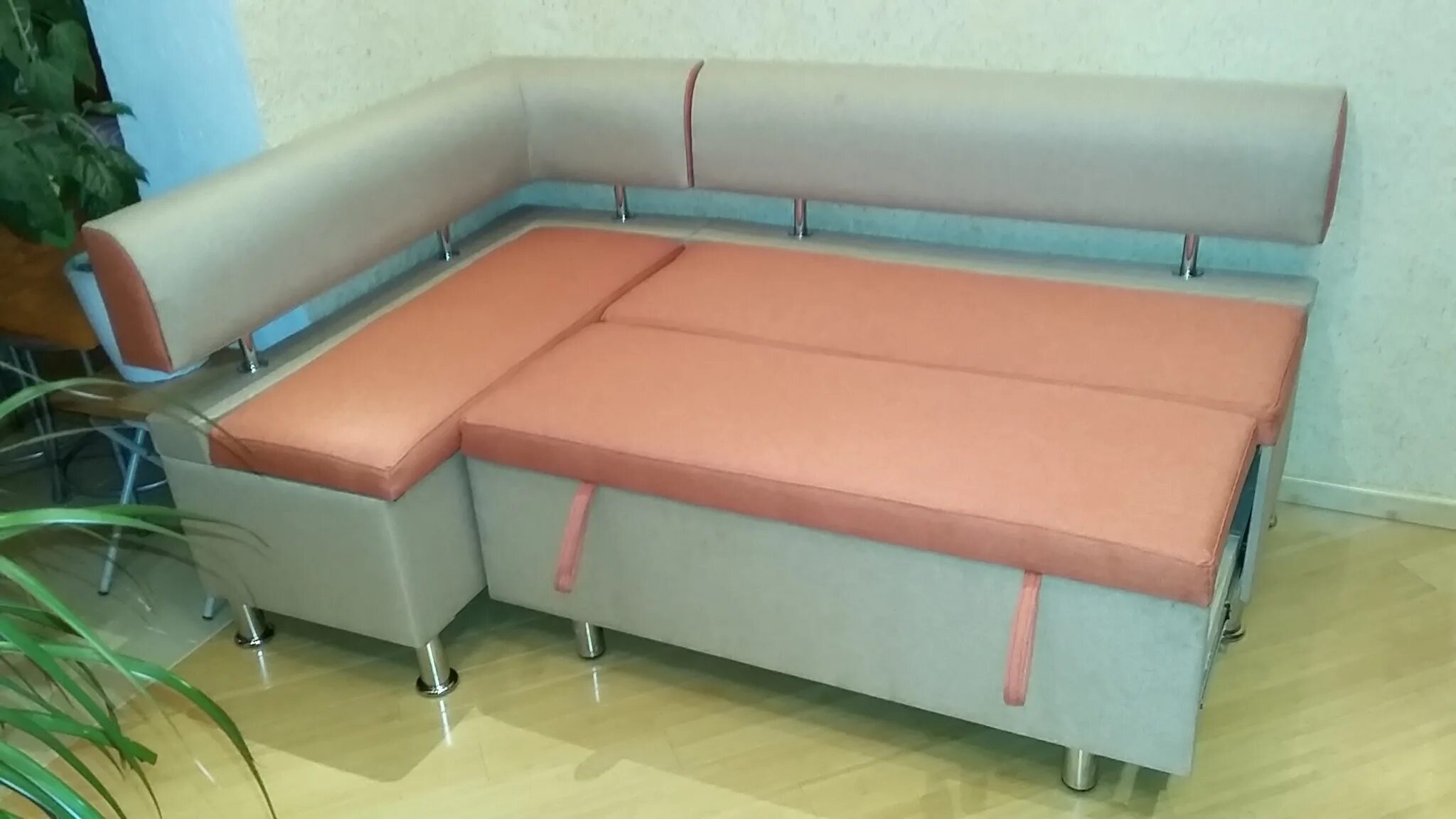 Кухонный уголок со спальным местом фото Кухонный уголок со спальным местом - "Милан -4" КухУголки