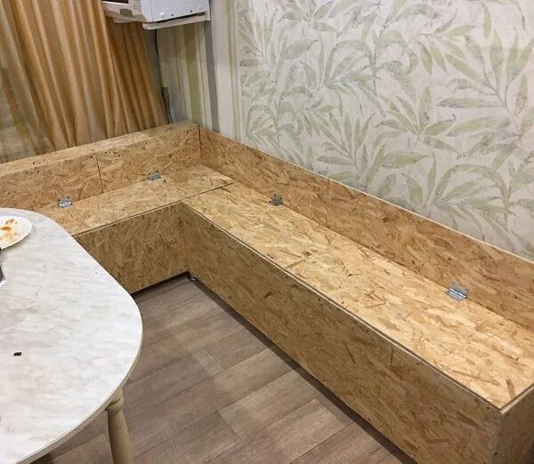 Кухонный уголок своими руками фото После ремонта квартиры финансы поют романсы))) Поэтому решено было сделать уголо