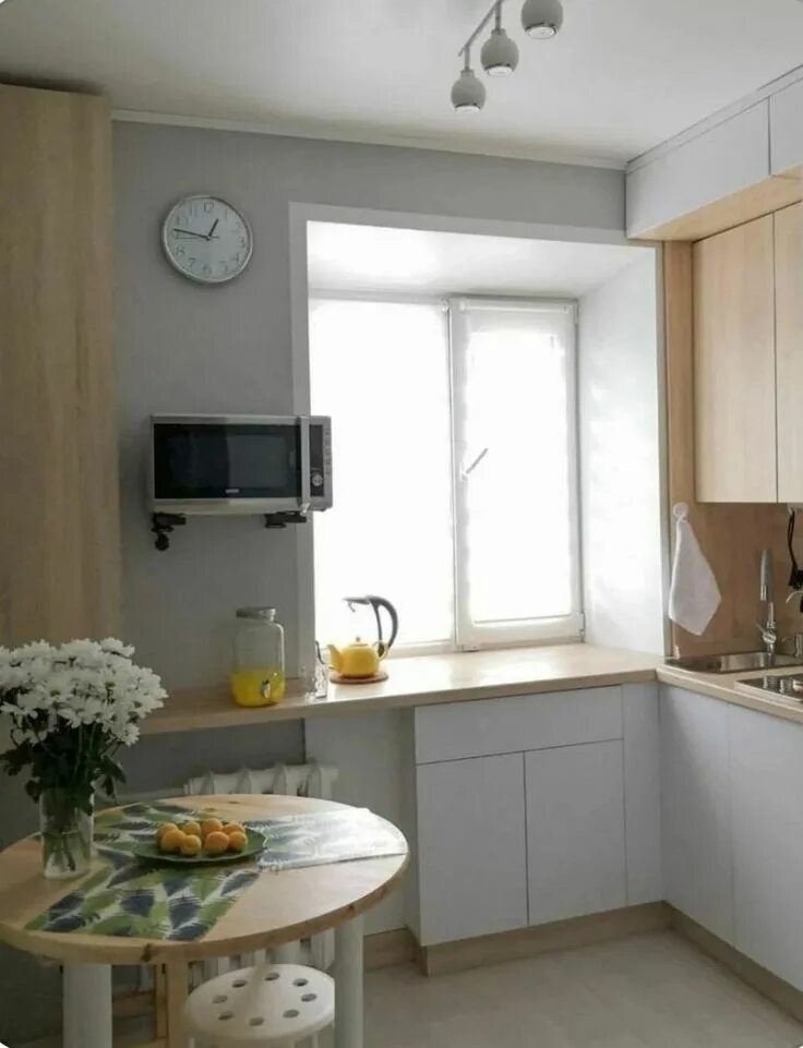 Кухонный в хрущевке фото Выжали максимум из кухни в 5 кв.м. Теперь здесь больше мест хранения, чем во все