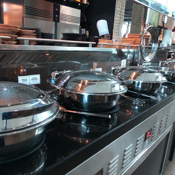 Кухонный завод ул ленинская слобода 19 фото Foto di Ahlan Lounge - Lounge Bandara di Dubai