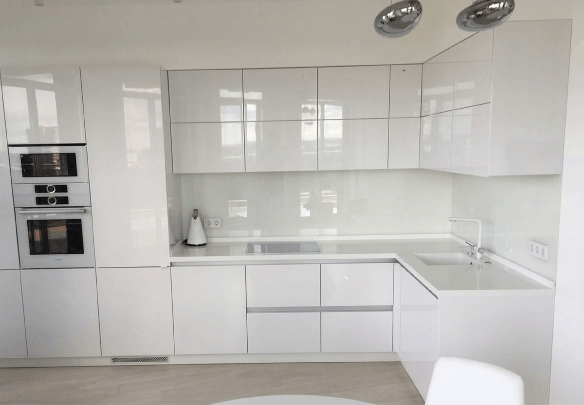 Кухоный гарнитур белый глянец фото Интерьер в белом цвете.Замок Снежной Королевы: идеальная жизнь. Инспирации о диз