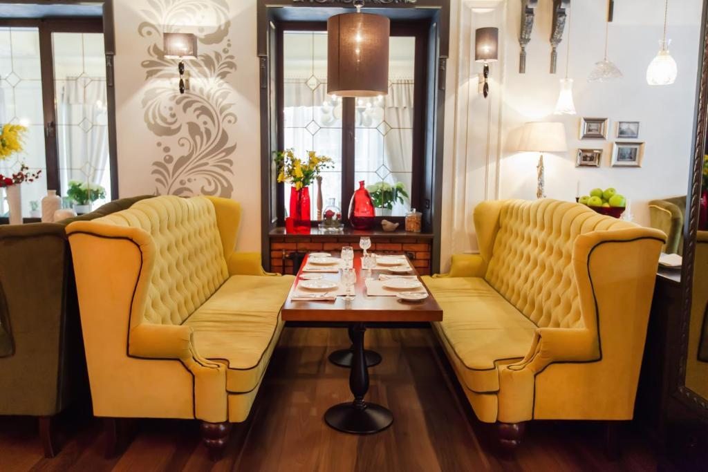 Кухтерин ул гагарина 11 фото и видео Кухтерин Отель, Томск, цены от 5000 руб. 101Hotels.com