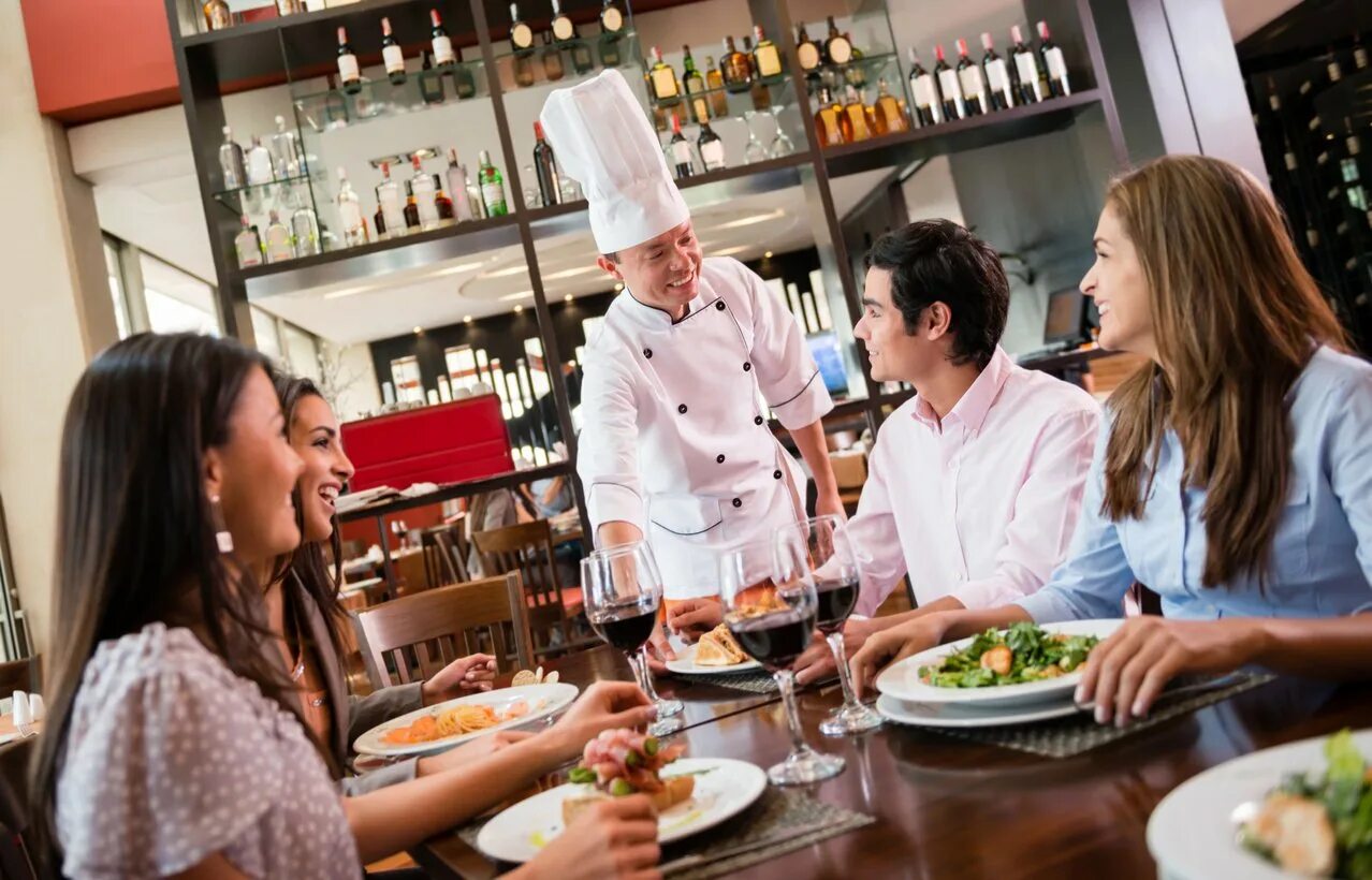 Кушать в ресторане фото Contracorrent restaurante - Ресторан гости.