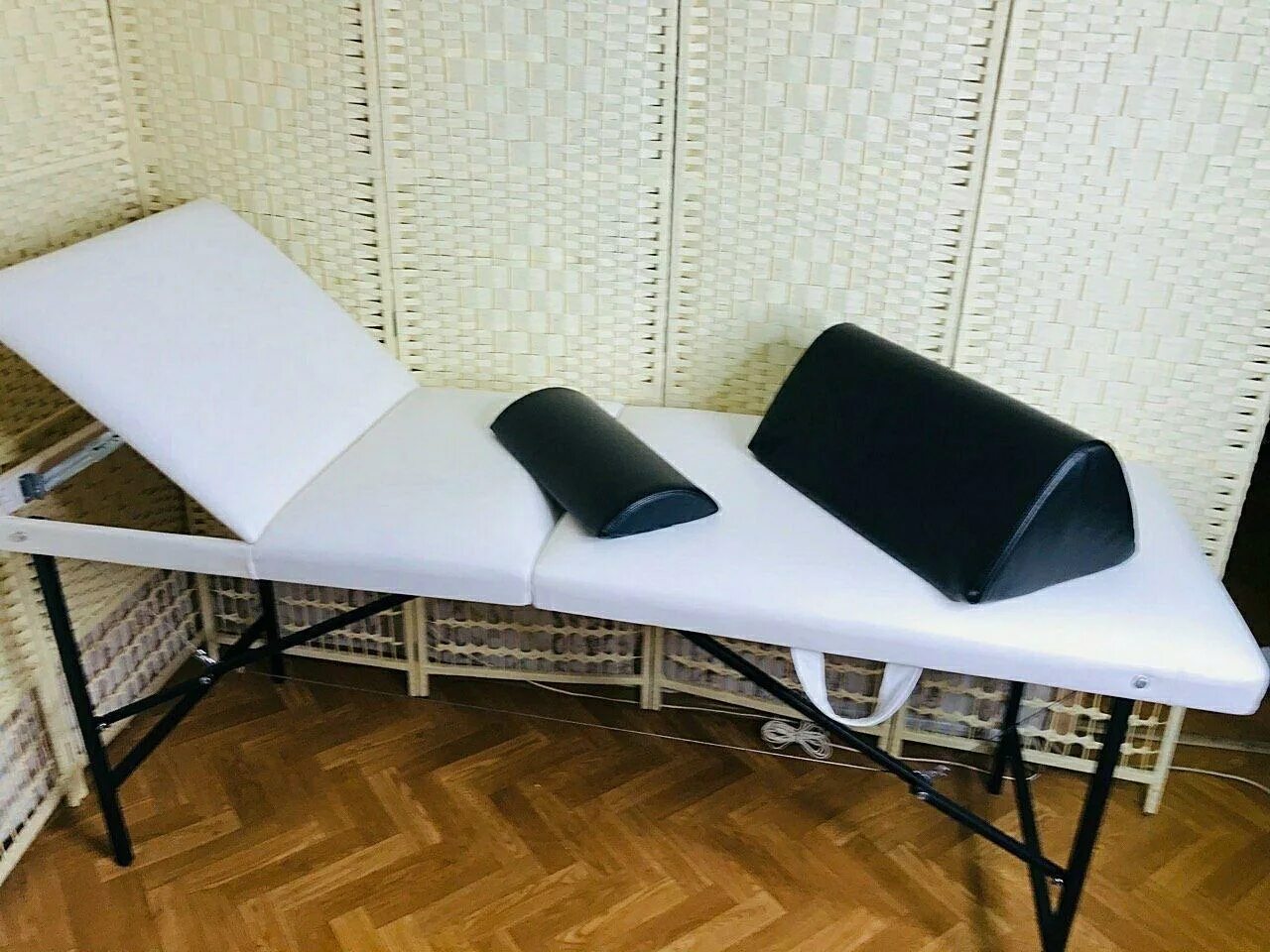 Кушетка для наращивания фото Кушетка для наращивания фото Кушетка для наращивания фото Кровать для наращивания ресниц 84 фото