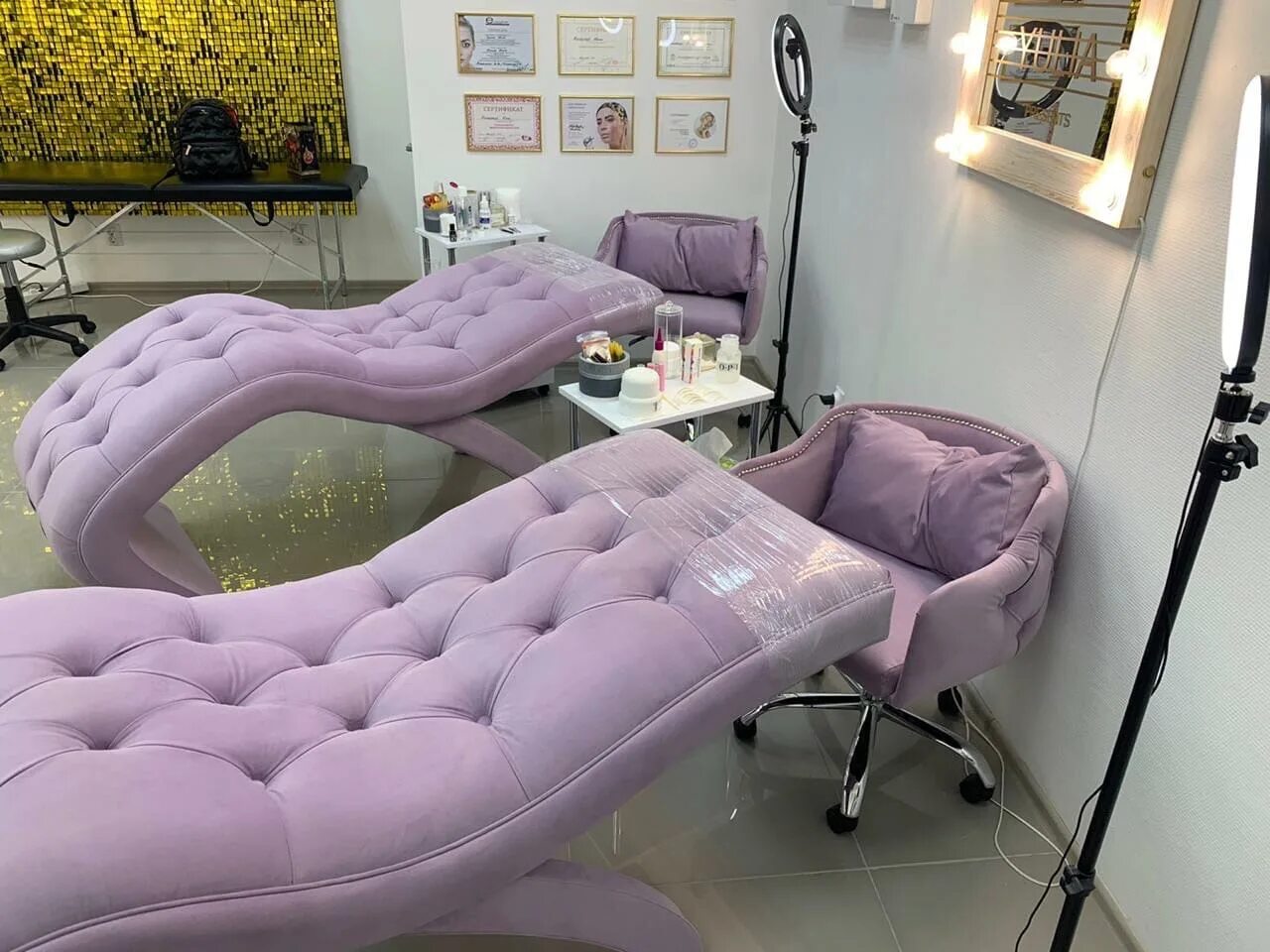 Кушетка для наращивания ресниц фото Кушетка для наращивания ресниц фото Кушетка для наращивания ресниц фото Фото кушетки для наращивания ресниц - 2000foto.ru