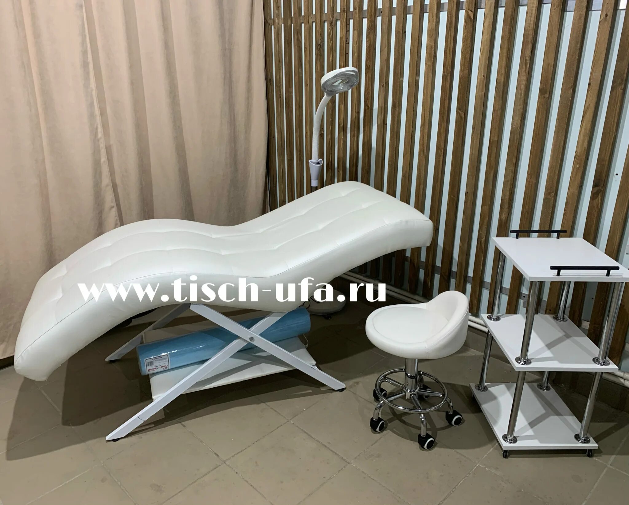 Кушетка для перманентного макияжа какая лучше Полка для анатомической кушетки Ибис - Массажные и косметологические столы в Уфе
