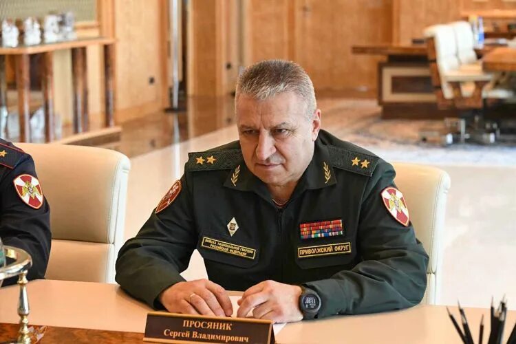 Куцуров евгений леонидович росгвардия биография фото Врид командующего Приволжским округом Росгвардии генерал-лейтенант Сергей Просян