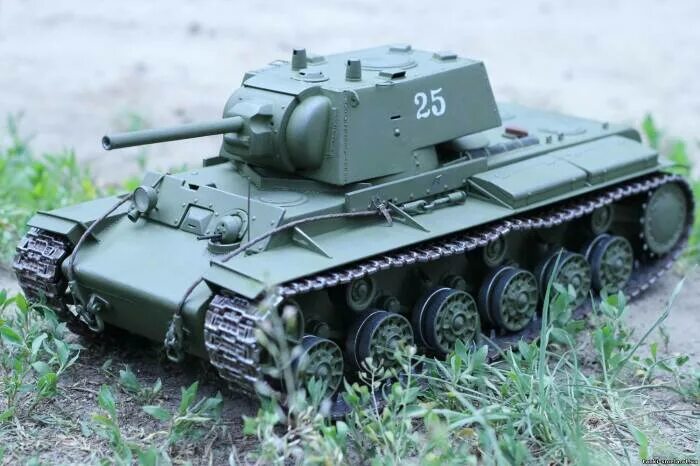 Кв 1 тяжелый танк фото И один в поле воин: почему танки КВ-1 стали для вермахта неожиданным противником