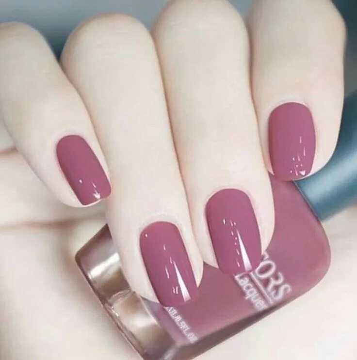 Квадрат маникюр красивые цвета Pin by ᴛʜᴇ ʀᴇᴅ ғʟᴏωᴇʀ on Makeup & nails polish Nail colors, Nail paint shades, N