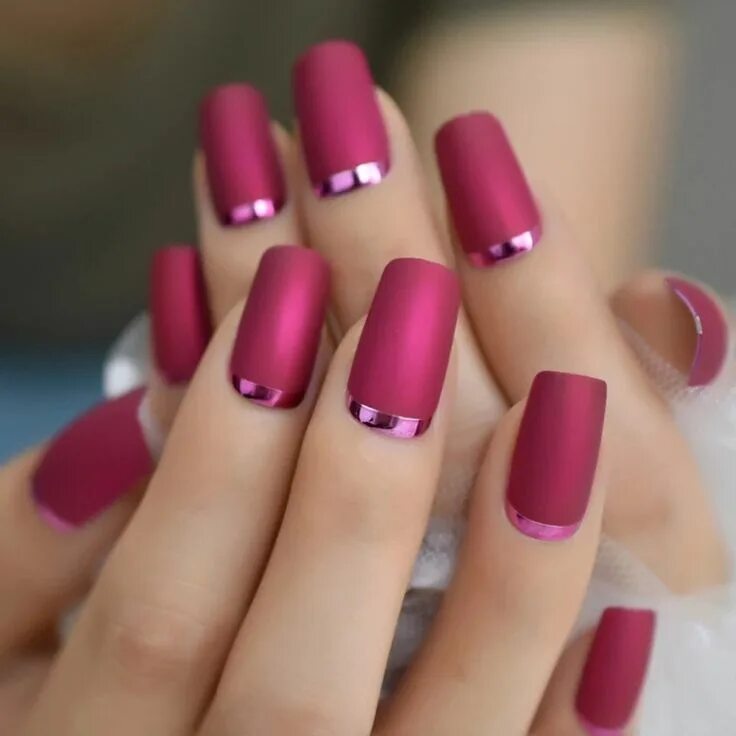 Квадрат маникюр красивые цвета 24 Matte Maroon Metallic Chrome Rim Medium Square Long Press on nails Nail color