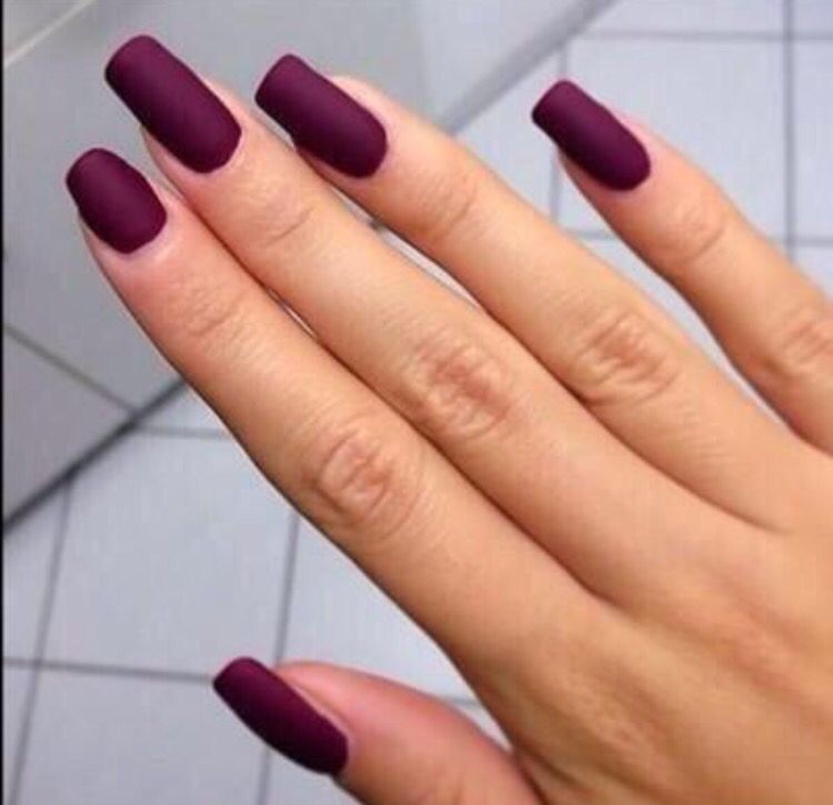 Квадрат маникюр красивые цвета Matte maroon nails Nails, Maroon nails, Burgundy nails