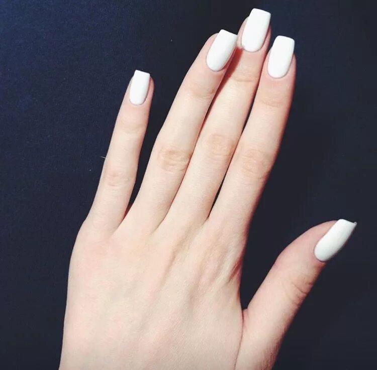 Квадратная форма ногтей дизайн 2024 White acrylic nails Ногти