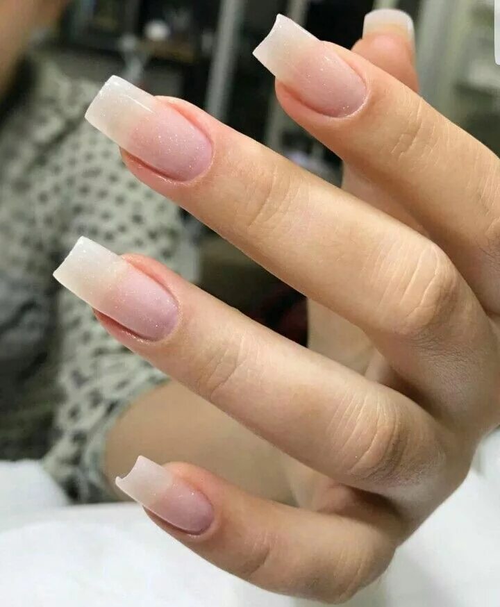 Квадратная форма ногтей фото Tudo sobre alongamentos de unhas + indicação de cursos French manicure acrylic n