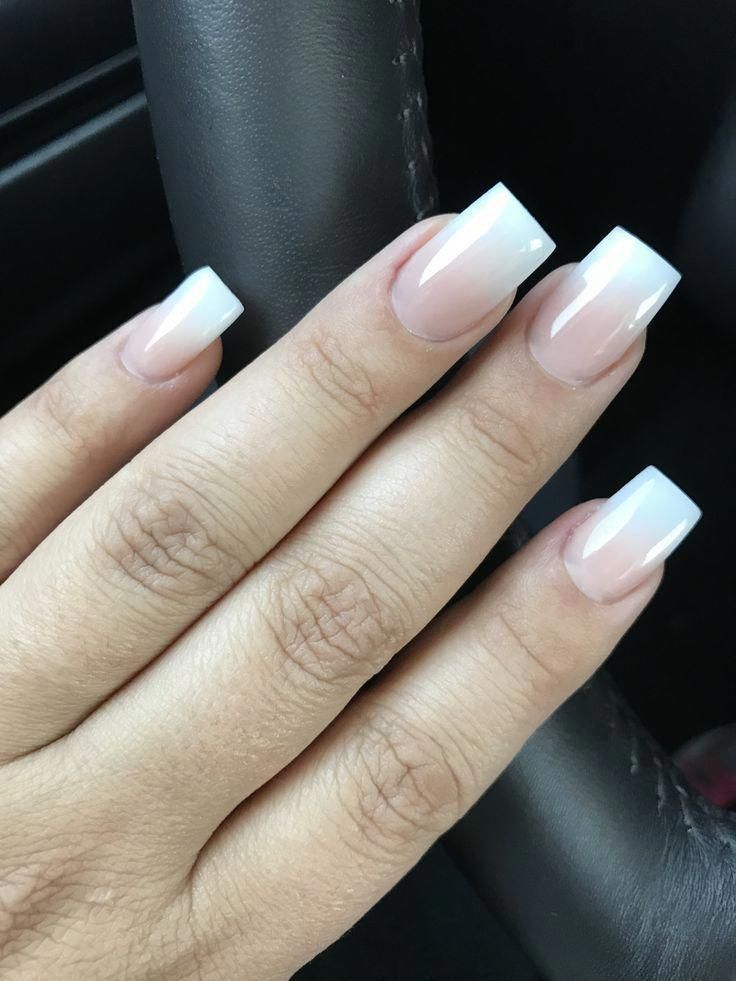 Квадратная форма ногтей фото Medium Tapered Square Nails: The New Trend In Nail Art French tip acrylic nails,