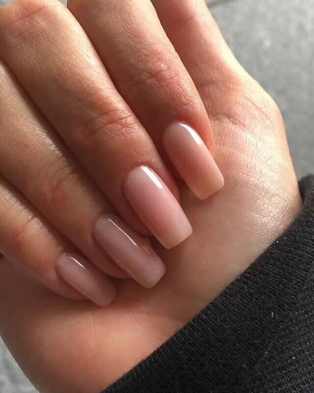 Квадратная форма ногтей нюдовый маникюр These nail designs are beyond pretty and perfect for Spring looks Neutral nails,