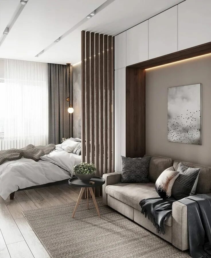 Квадратная гостиная спальня интерьер Na obrázku môže byť: interiér Bedroom interior, Condo interior design, Small apa