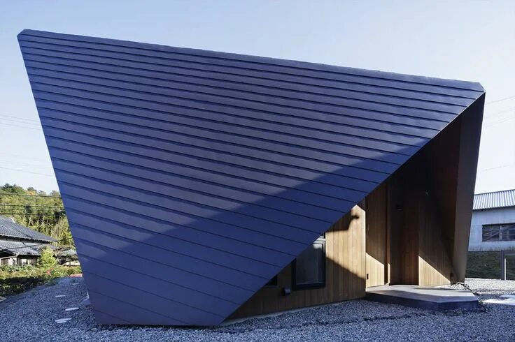 Квадратная крыша фото Interessante Japanisch Startseite mit einer Origami-Dach Inspiriert von TSC Arch