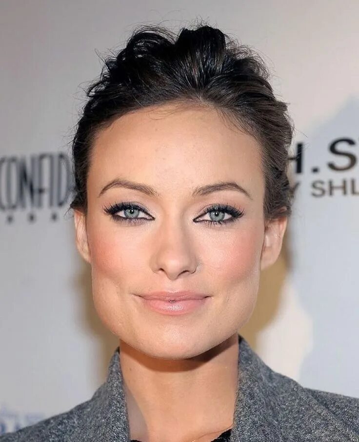 Квадратное лицо фото Pin by C Y on Olivia Wilde Celebrity makeup, Olivia wilde, Makeup looks