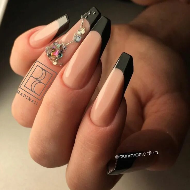 Квадратное наращивание ногтей фото Муриева Мадина on Instagram: "#beautiful #cute #art #nail #nailart #ногти #модел