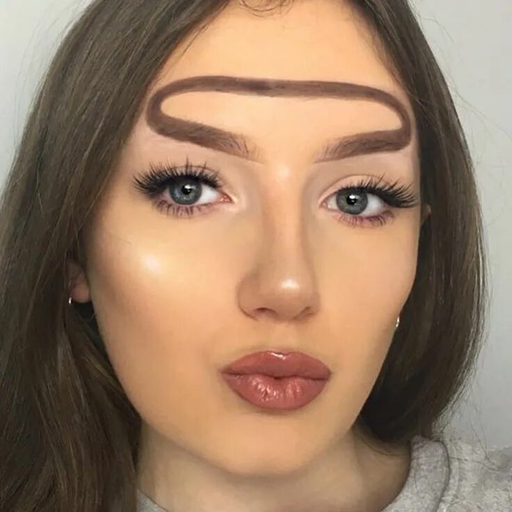 Квадратные брови фото Someone Please Explain Halo Brows To Me Because... WTF? Halo brows, Instagram br