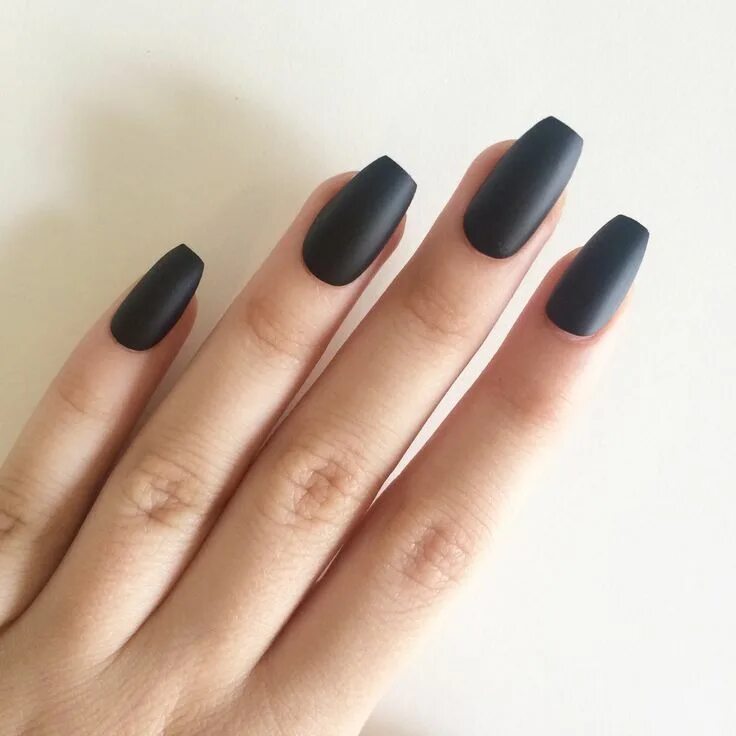 Квадратные черные ногти фото #matteblack #coffin #nails Short coffin nails designs, Short coffin nails, Black