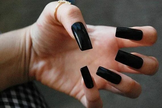 Квадратные черные ногти фото Long Glossy Black Squared Nails OR Matte Set by PicturePlurfect Long square acry