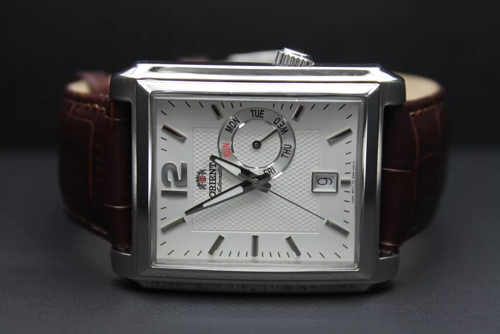 Квадратные мужские часы фото Обзор японских мужских часов Orient из коллекции Automatic ESAE003W - блог AllTi