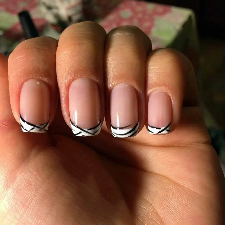 Квадратные ногти дизайн фото короткие френч cool 75 Mesmerizing Ideas on French Tip Nails - Fascinating French Manicure Chec