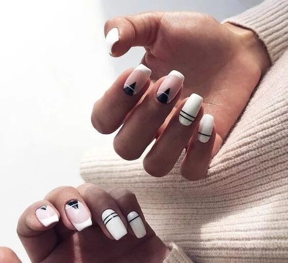 Квадратные ногти дизайн молодежный Ιδιαίτερα nail arts για τον μήνα Φλεβάρη που θα λατρέψεις! Manicura de uñas, Man