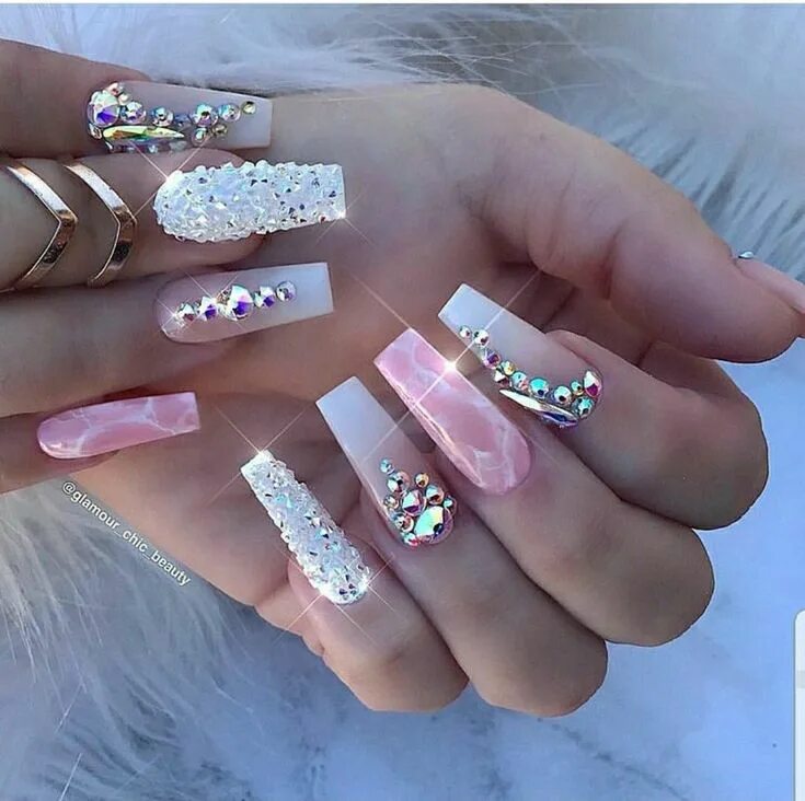Квадратные ногти маникюр со стразами Pink bling in 2024 Rhinestone nails, Crystal nails, Perfect nails