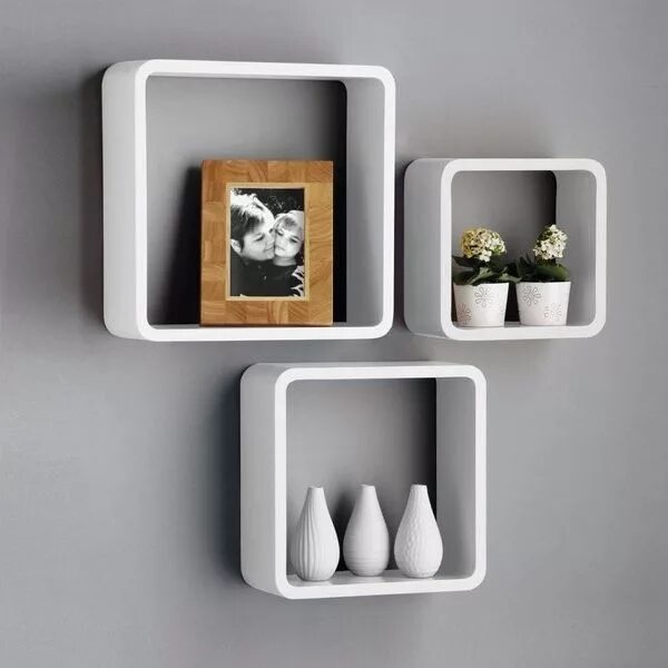 Квадратные полки на стену в интерьере 9 Latest Hall Shelf Designs With Pictures In India Wall storage shelves, Cube st