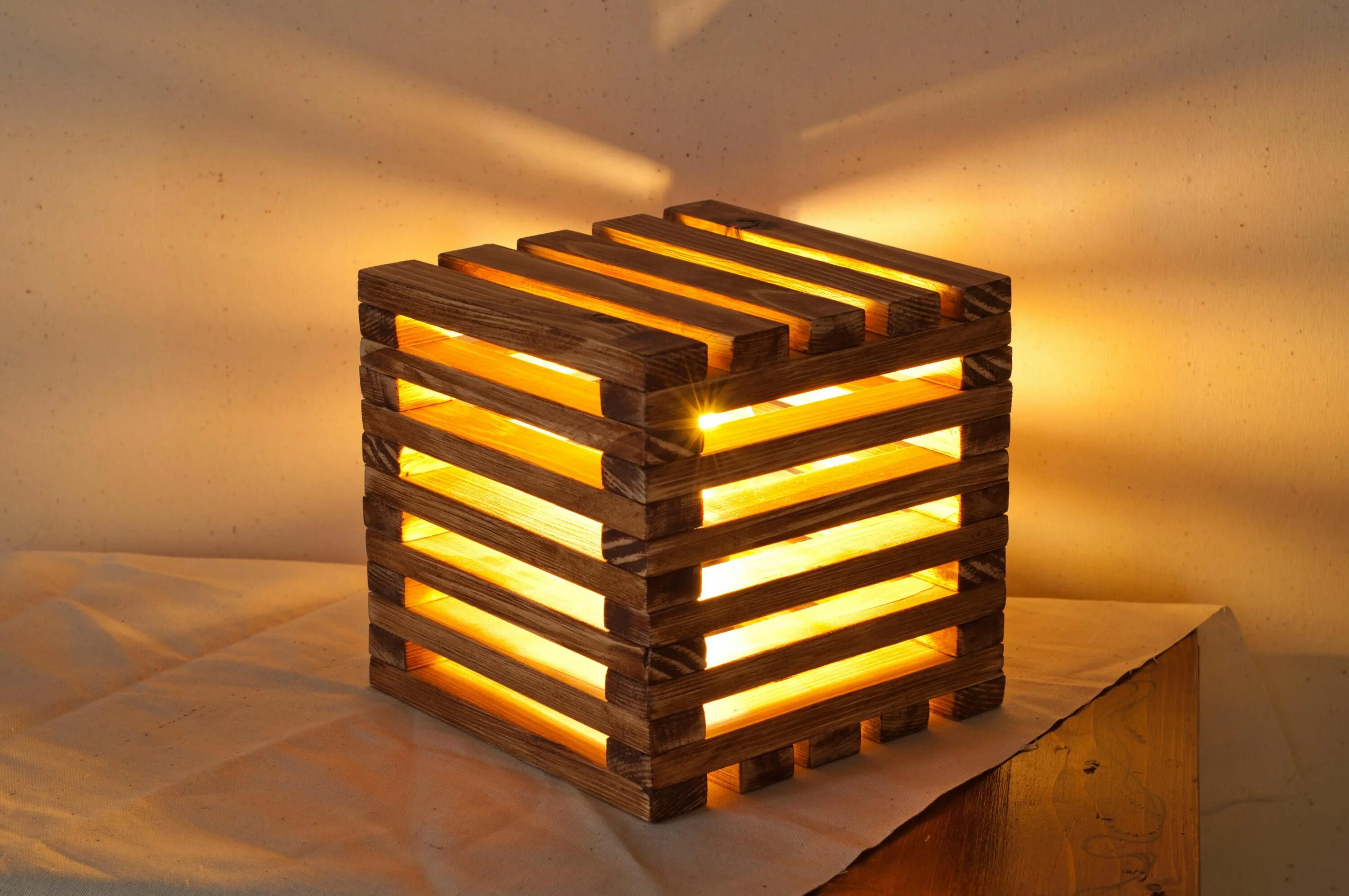 Квадратные светильники своими руками Wood Lamp Wooden Lamp Table Lamp Rustic Light Geometric - Etsy Israel Cube lamps