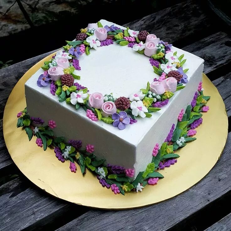 Квадратные торты фото Yatt on Instagram: "#yattssquarecake" Квадратные торты, Красивые торты, Красочны