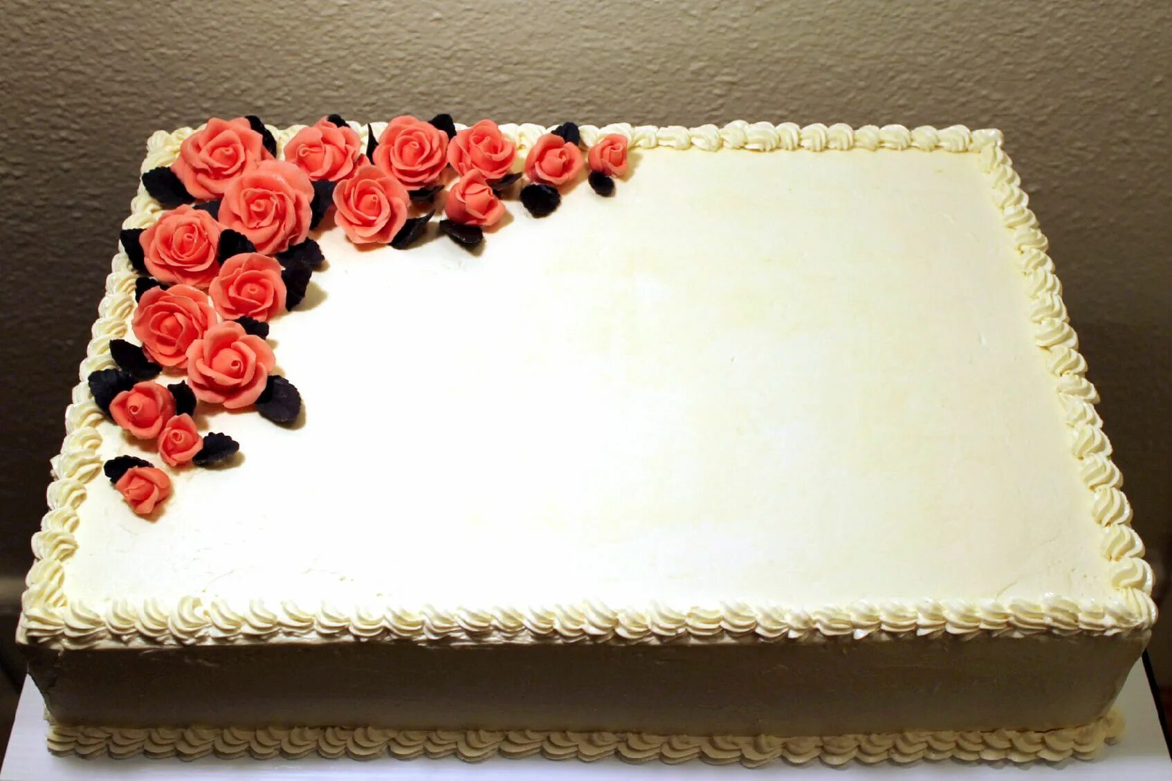 Квадратные торты фото Cakes Wedding sheet cakes, Rectangle cake, Sheet cake designs