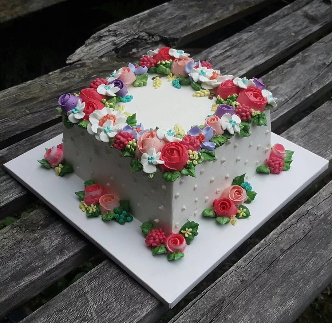 Квадратные торты фото #buttercreamflowercake #squarecake Buttercream cake designs, Cake, Cake decorati