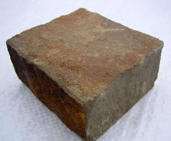 Квадратный камень фото Брусчатка колотая из песчаника