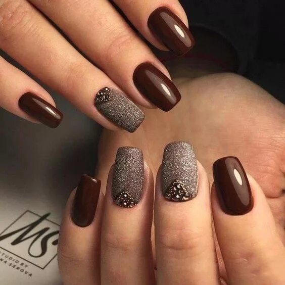 Квадратный коричневый маникюр дизайн 2024 55+ Trendy Manicure Ideas In Fall Nail Colors Fall gel nails, Fashion nails, Tre