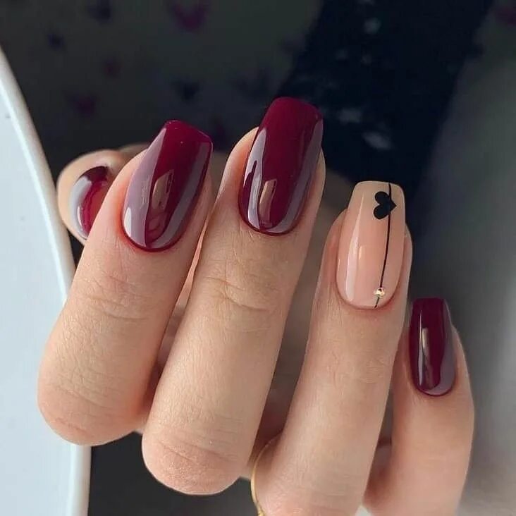 Квадратный маникюр бордо Стильные идеи маникюра - Разное OK.RU Burgundy nail designs, Nail art, Valentine