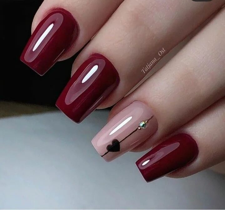 Квадратный маникюр бордо Pin by Danuta Moskalik on Decoración de uñas in 2020 Red acrylic nails, Nail des