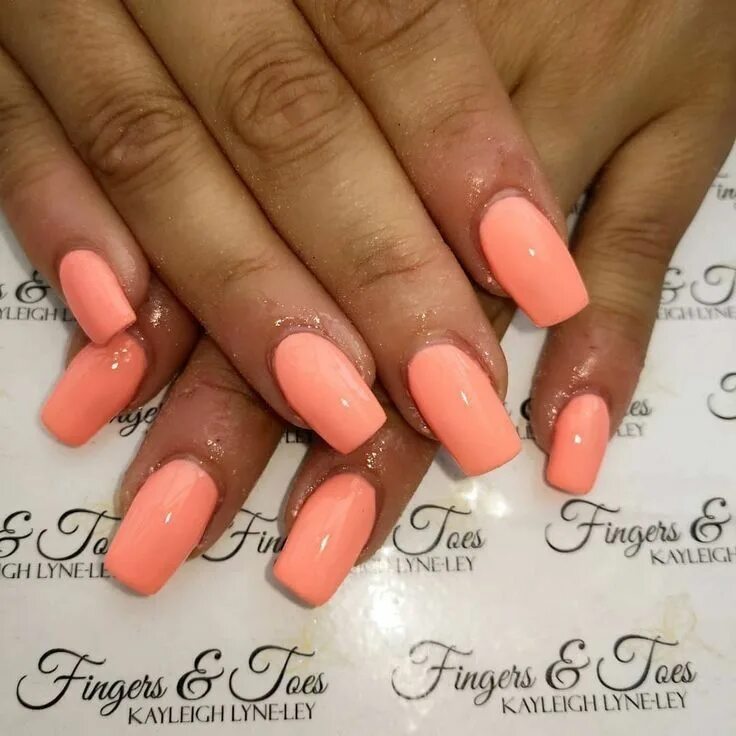 Квадратный маникюр коралловый Pin by Amy Widdifield on Trendy nails Coral nails, Peach acrylic nails, Peach na