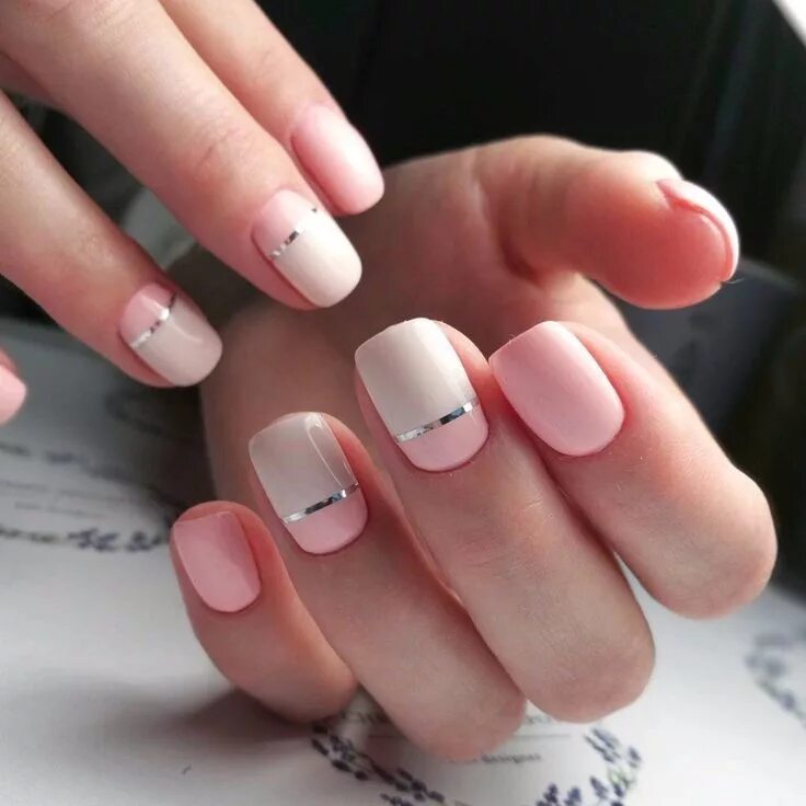 Квадратный маникюр короткий легкий Pin by Аня Косолапова on Nails Trendy nails, Powder glitter nails, Manicure